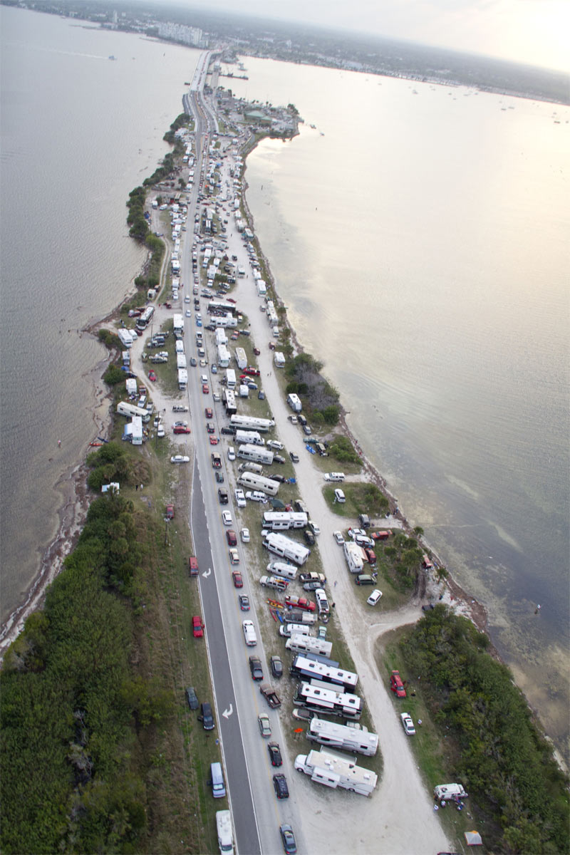 Florida Braces for Huge Crowds for Friday's Space Shuttle Launch